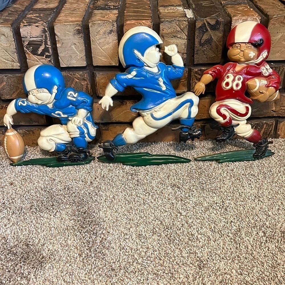 Homco 1976 Vintage Set of 3 Metal Football‎ Wall Hangings
